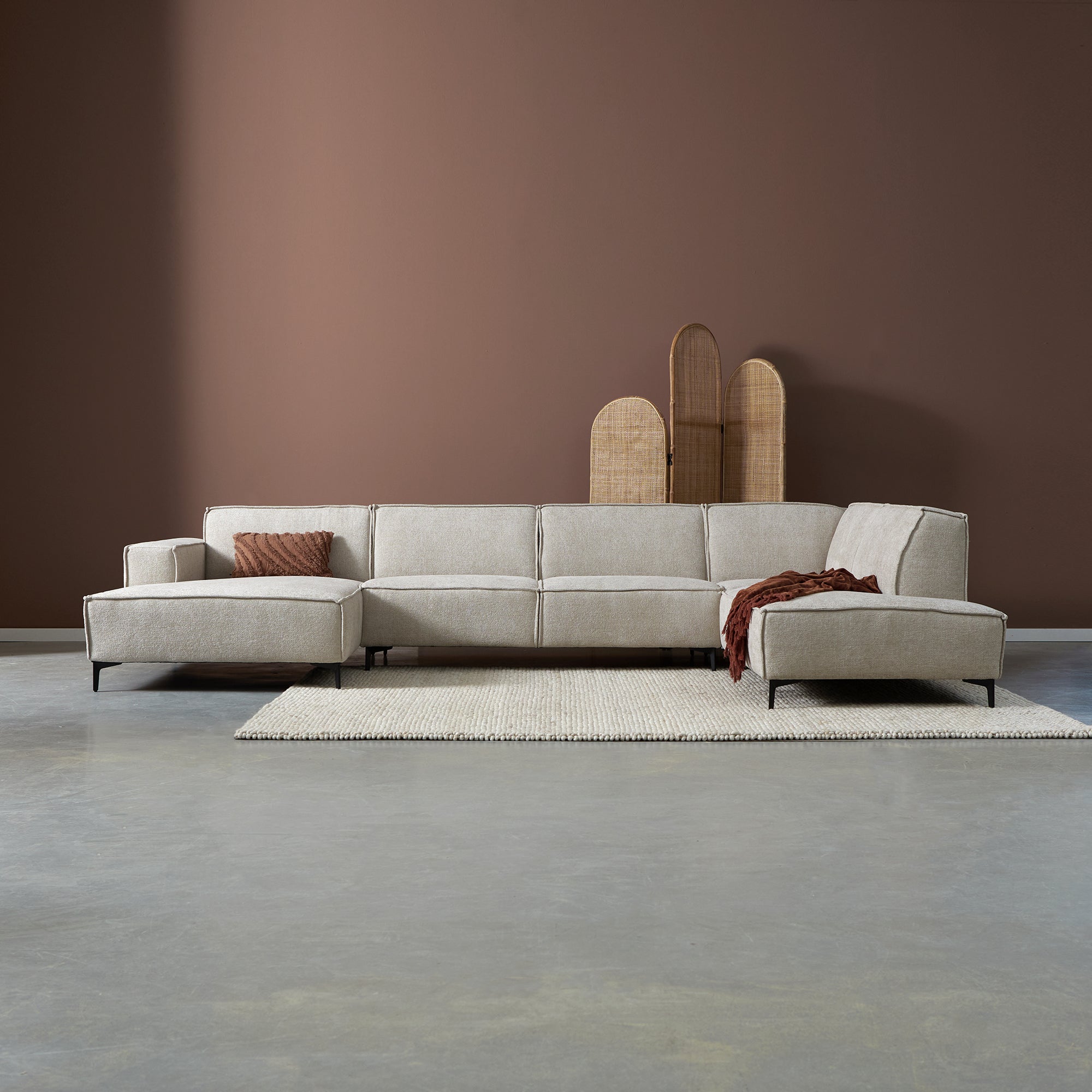 PEPP interiors RIVER U-opstelling met CL links - Majestic 603